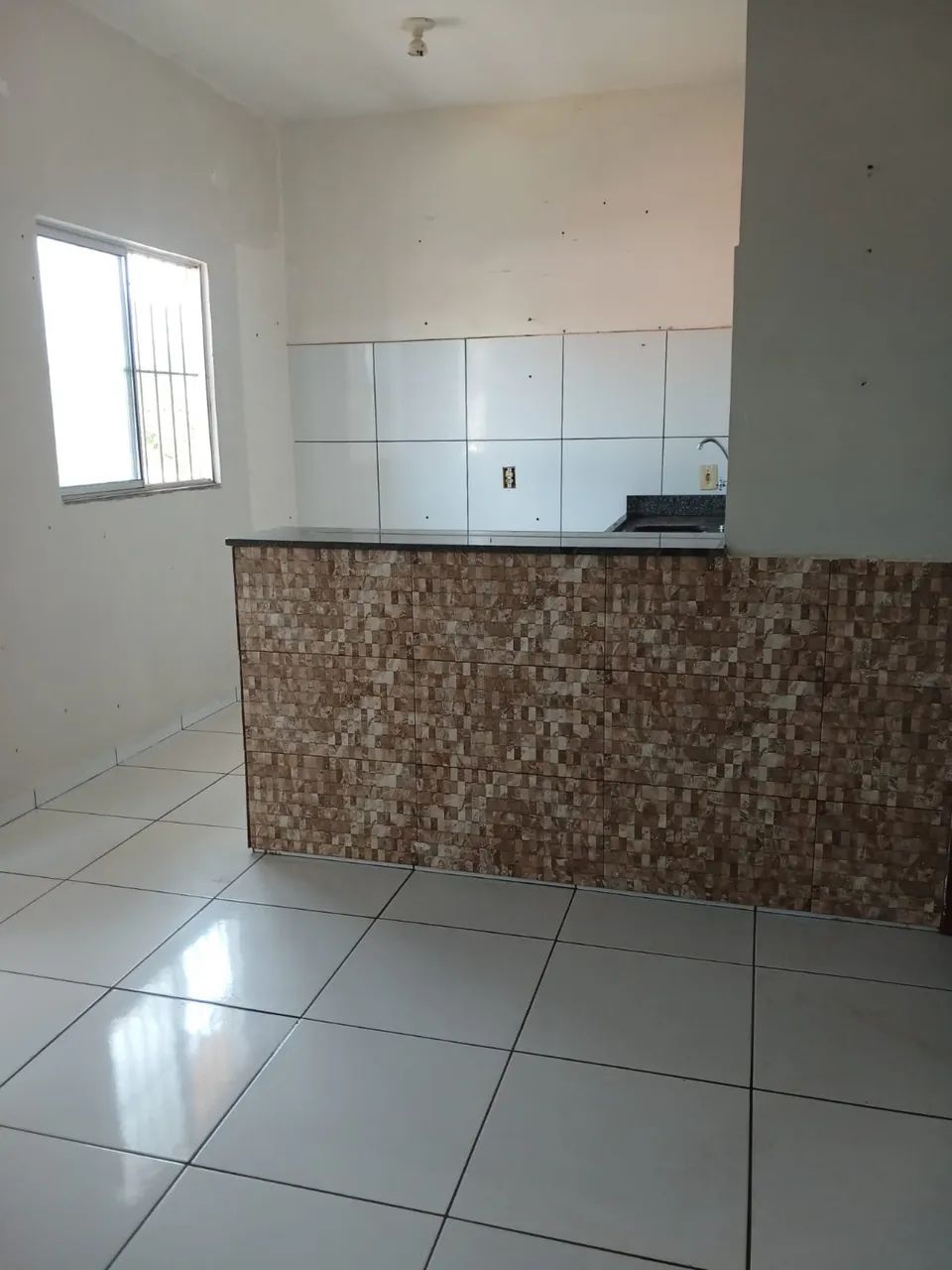ALUGO CASA LIBERDADE 1