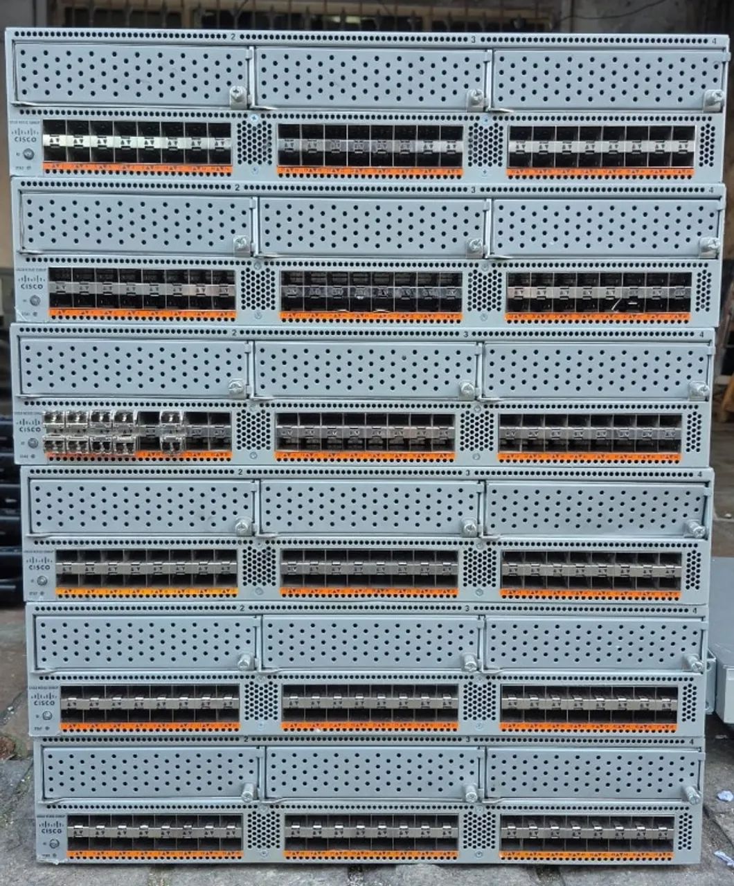 Switch Cisco Nexus N5K C5596UP 48 Port 10 GbE Sfp+ Layer3