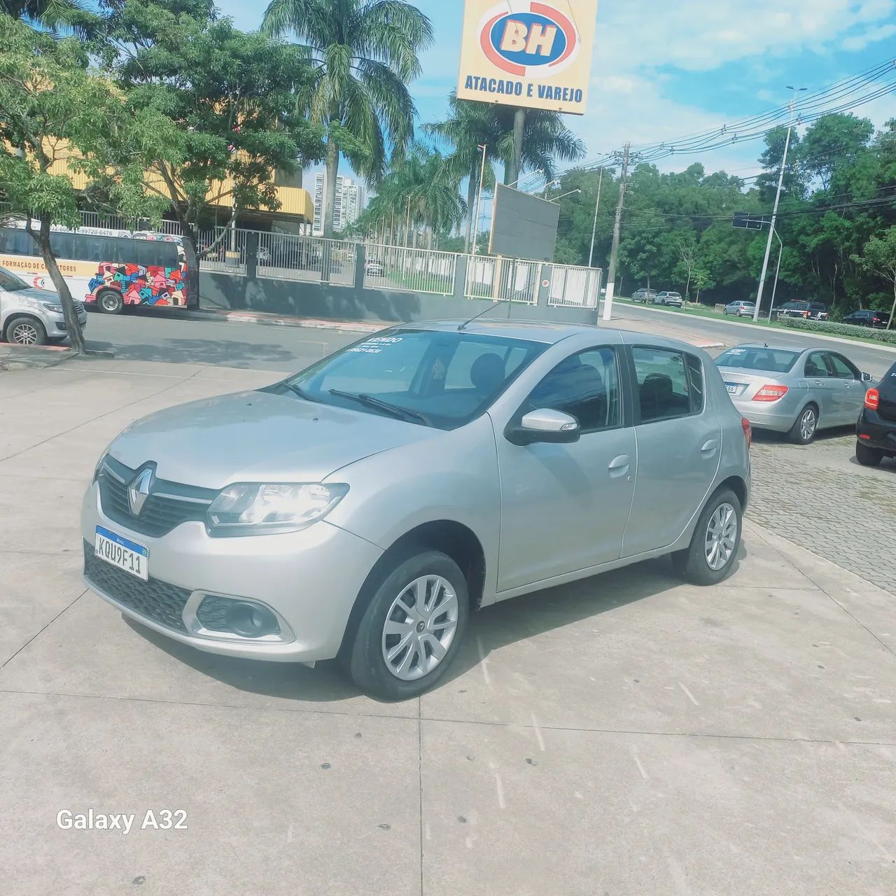 Renault Sandero 2015