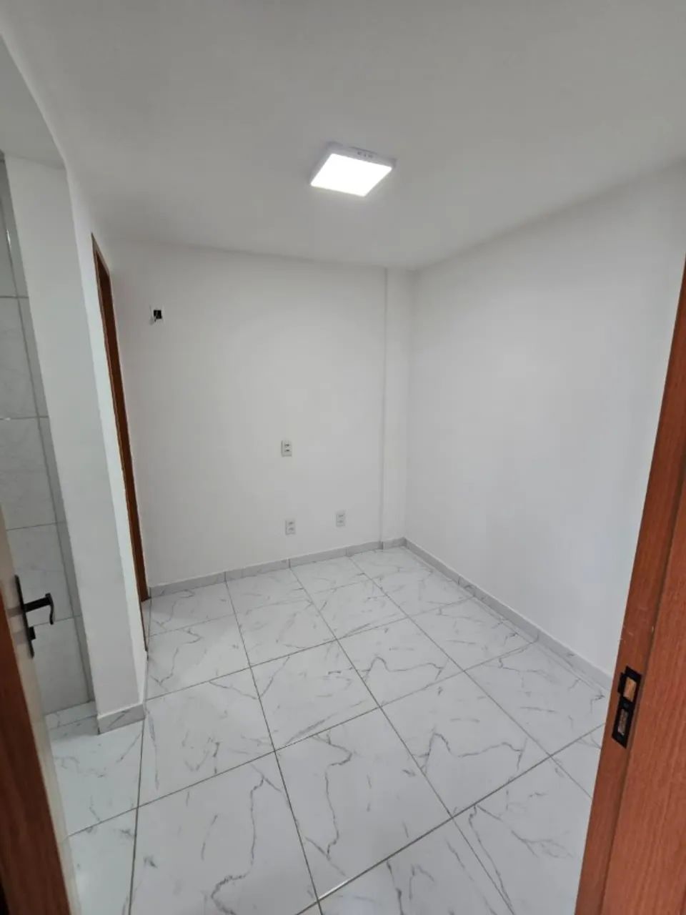PORTAL DA VILLA, ADRIANÓPOLIS, ALUGO, 3 SUÍTES, ANDAR ALTO  - Foto 8