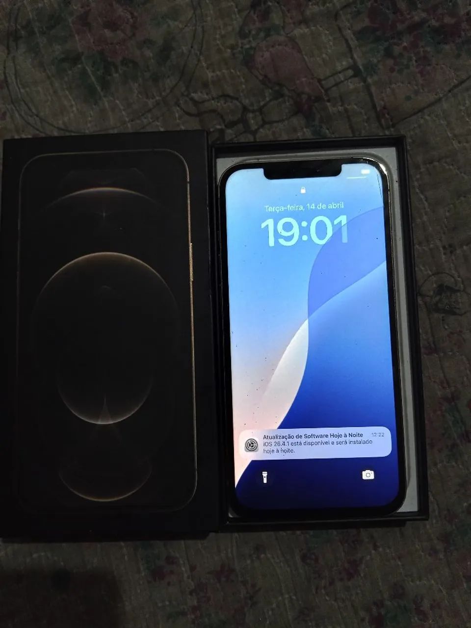 iPhone 12 pro Max 256gb - Celulares e Smartphones - Cavaleiro