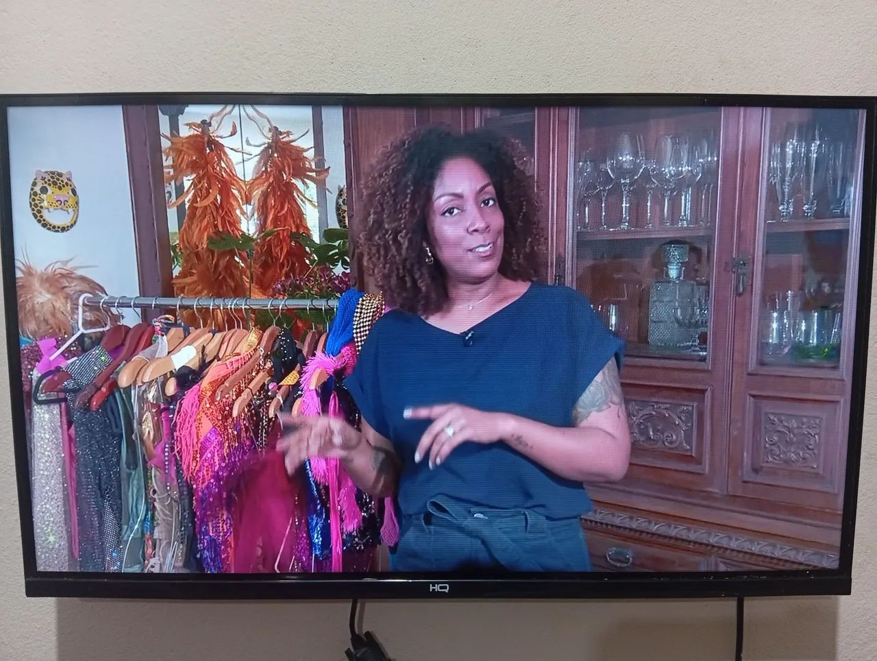 Tv HQ ótimo estado smart 32  - Foto 4