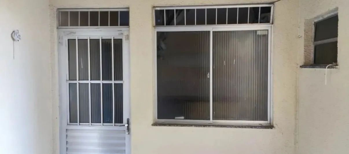 [ALUGO] Casa na Maraponga  - Foto 2
