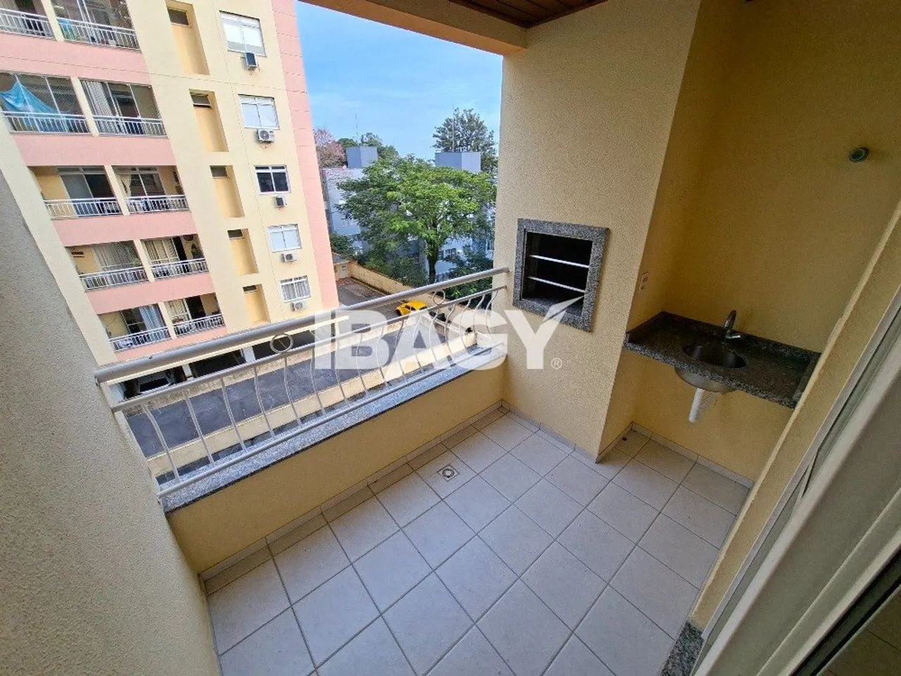 Excelente Apartamento 2 dormitório(s) em Coqueiros - Florianópolis - Foto 4