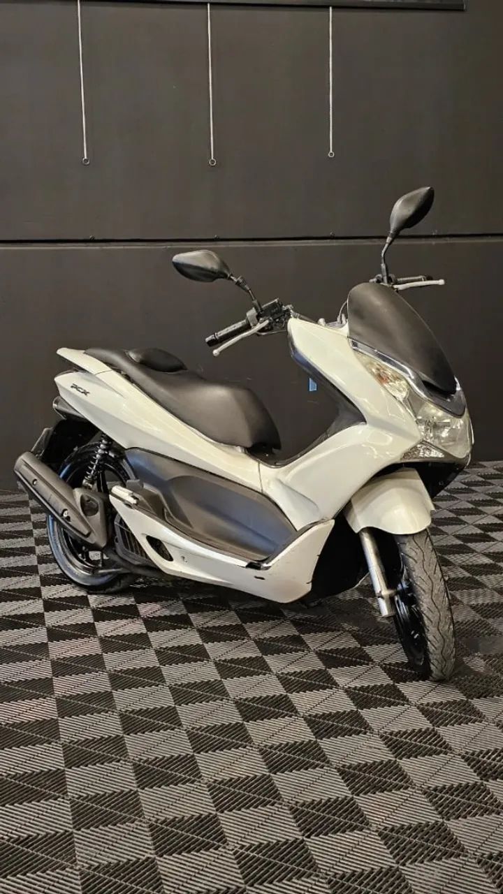  Honda - PCX 150 - 2014 - Branca 