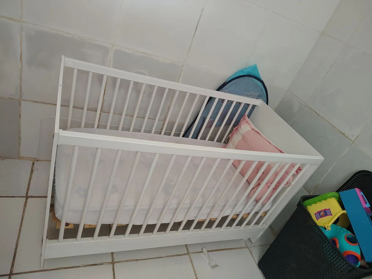 Berço mini com colchão