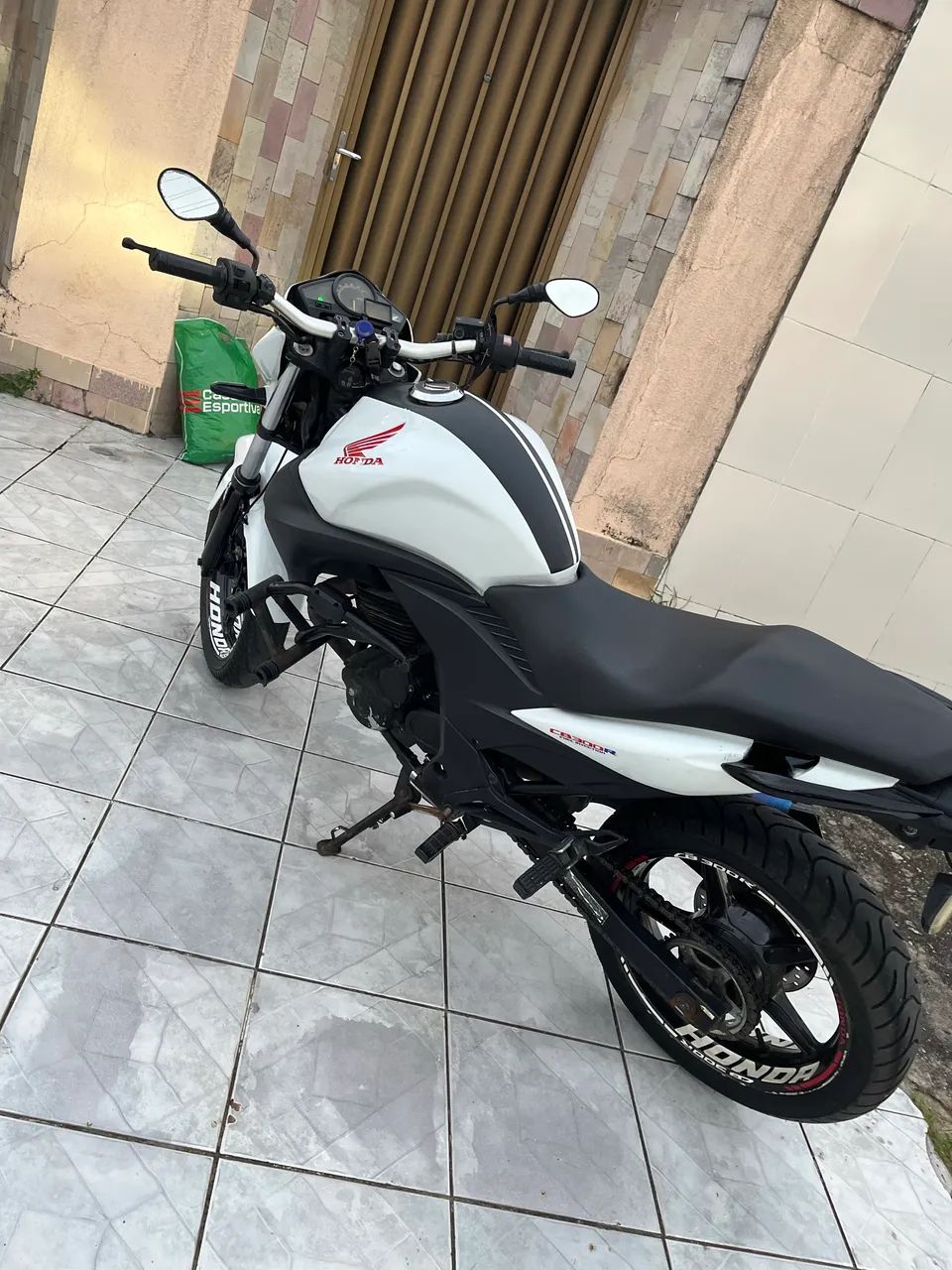 CB 300r 2012 - Foto 3