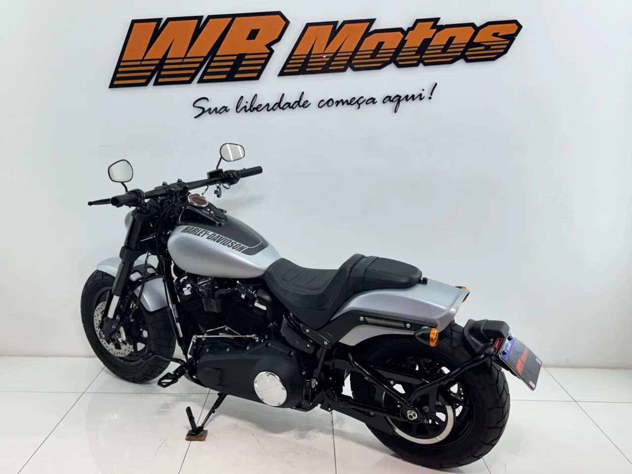 HARLEY-DAVIDSON SOFTAIL FAT BOB 107 - Foto 4