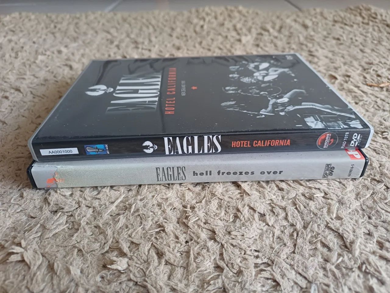 EAGLES pacote com 2 DVD seminovos - Foto 2