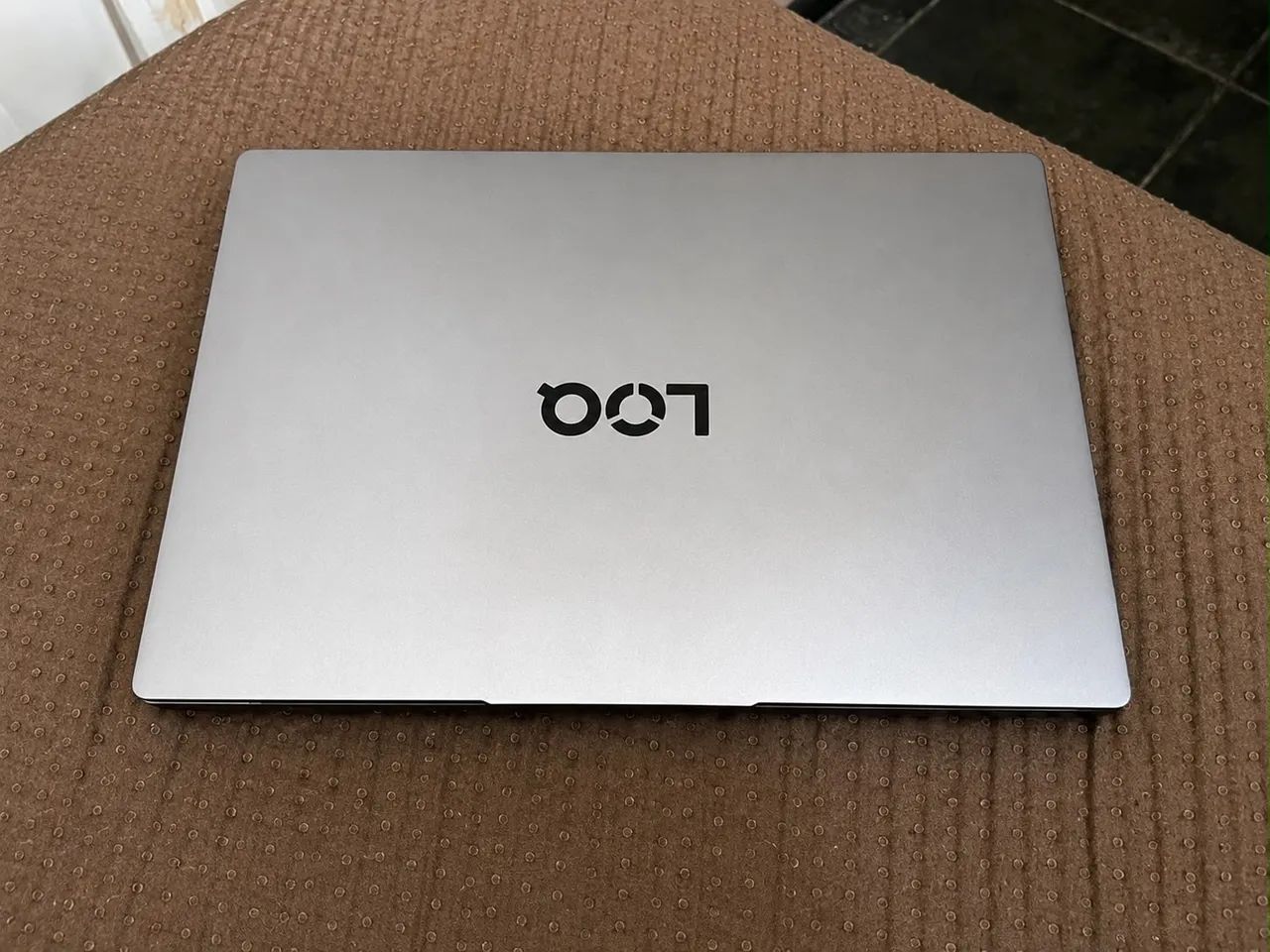 Notebook Lenovo LOQ-E 15IAX9E - Foto 3