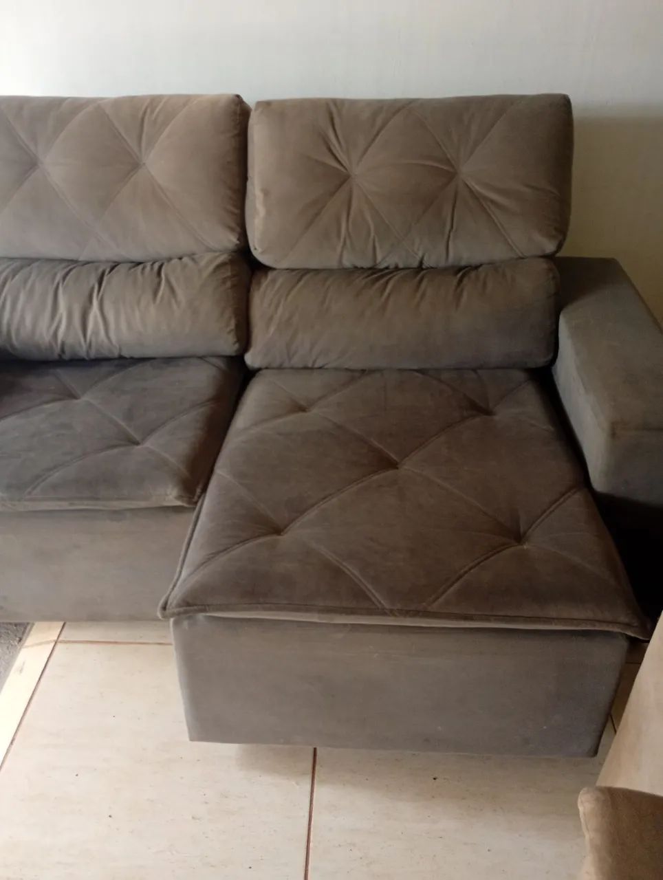 Sofá retrátil e reclinável bem conservado entrego  - Foto 2