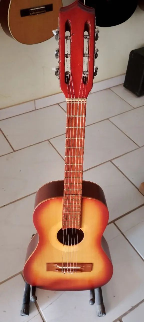 Violão infantil 