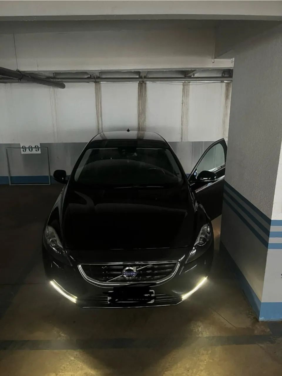 Volvo V40 V40 T-4 2.0 Aut./Mec. 2015