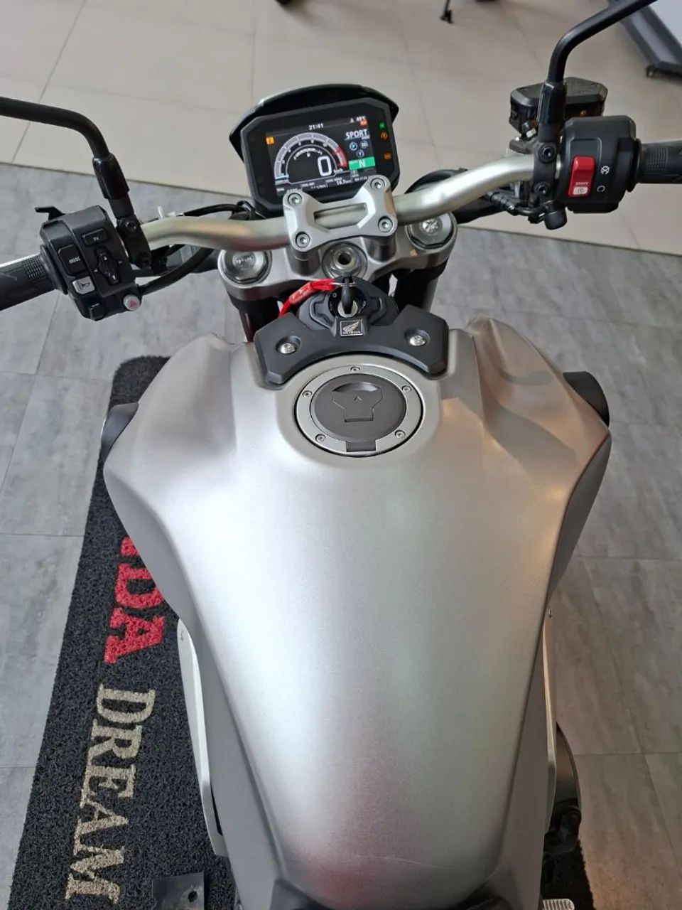Cb 1000r - Foto 5