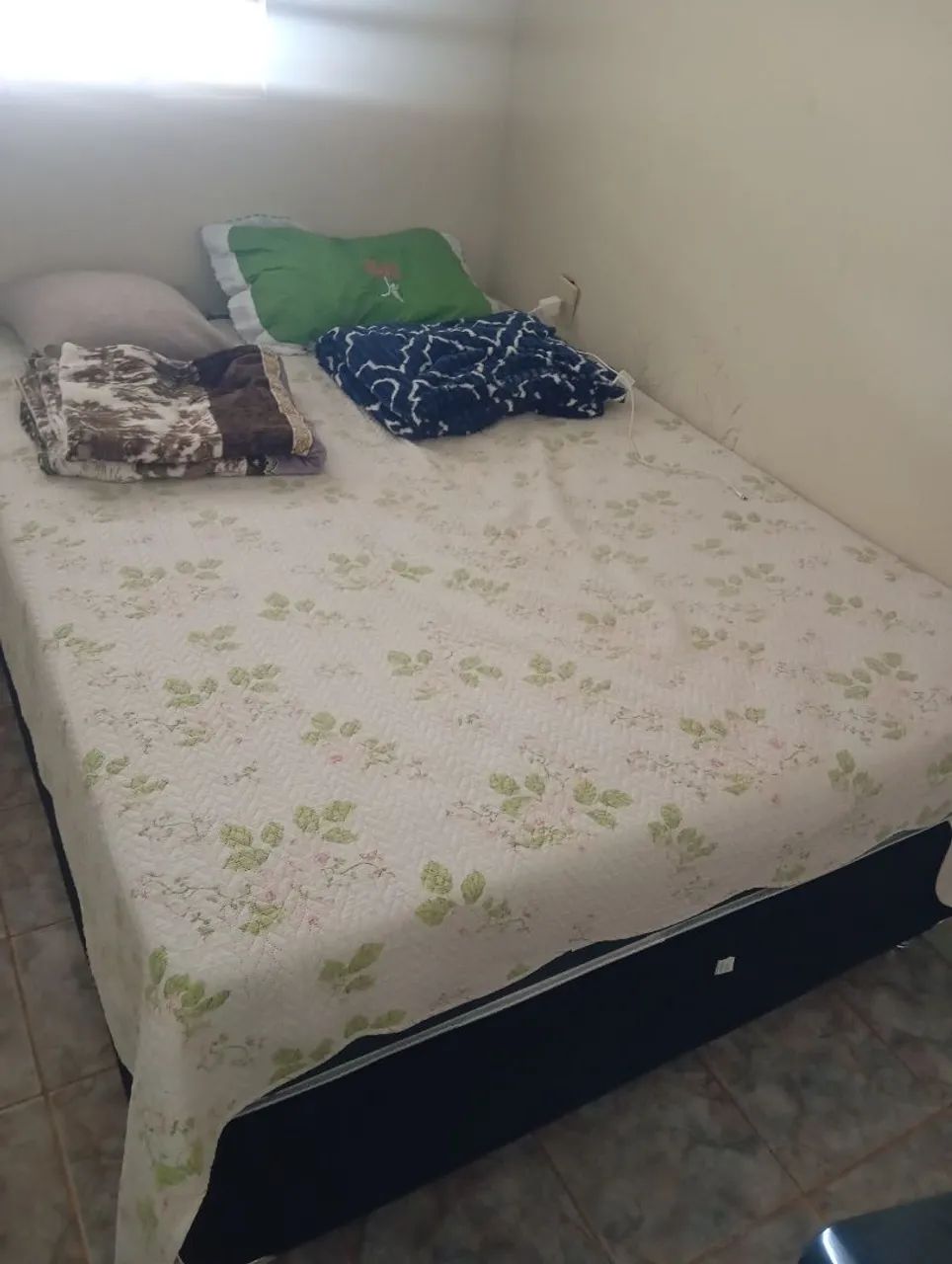 VENDE SE CAMA DE CASAL - Foto 2