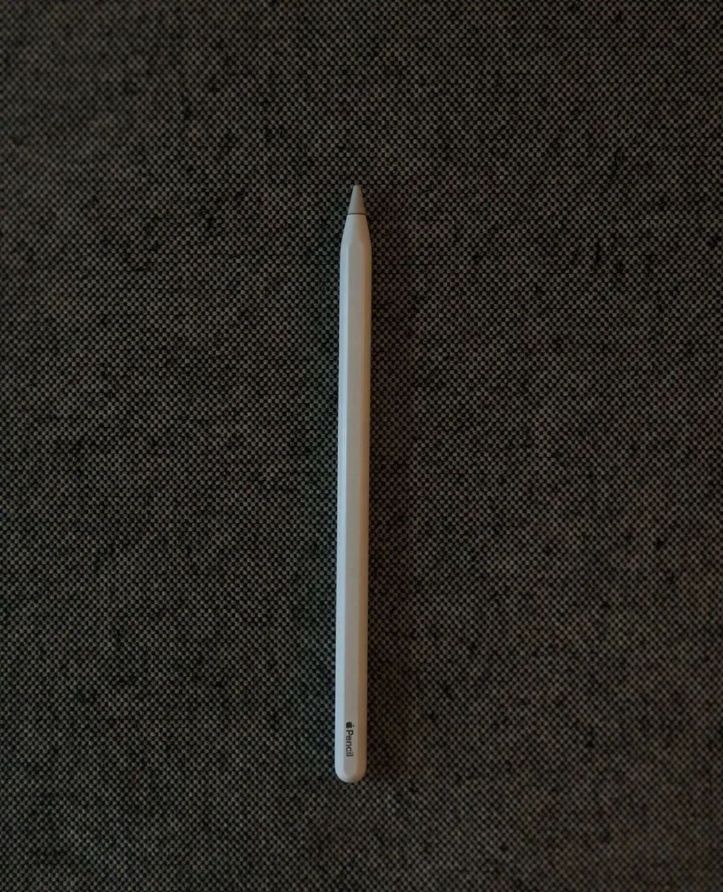 Apple Pencil 2da geração - usada por 2 meses - Foto 2