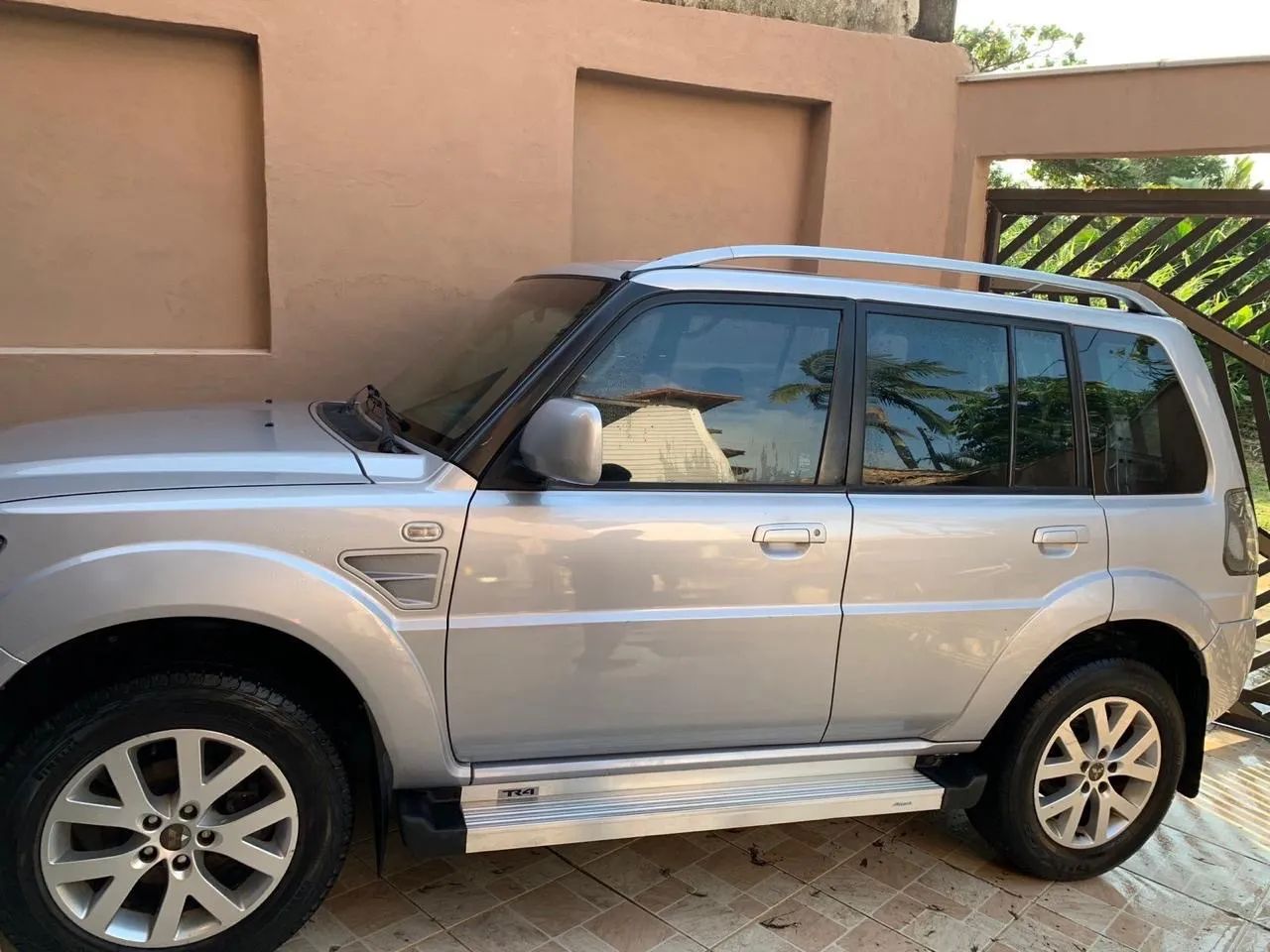 Mitsubishi Pajero Pajero TR4 2.0/ 2.0 Flex 16V 4x4 Mec. 2010