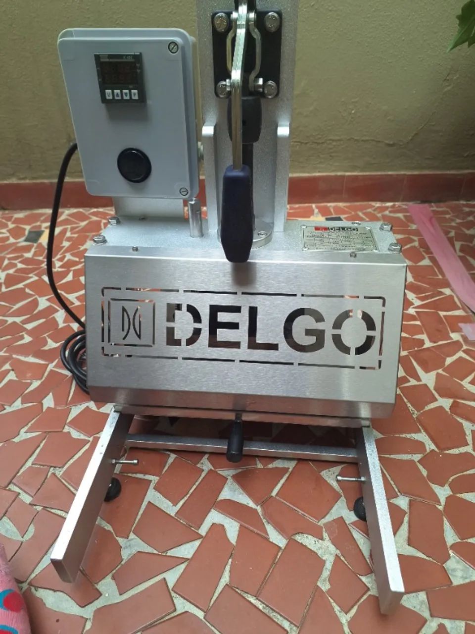 Máquina Seladora de Cápsulas e Cálices Delgo - Foto 3