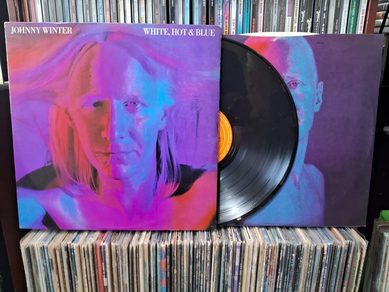 Lp Johnny Winter - White Hot & Blue