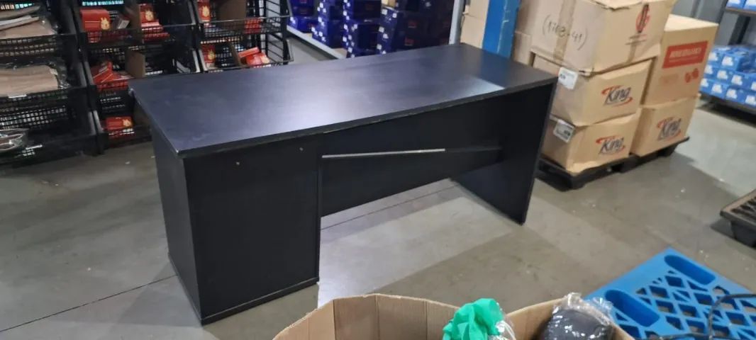 Mesa de Escritório Giobel Preta 60cm x 160cm - Foto 2