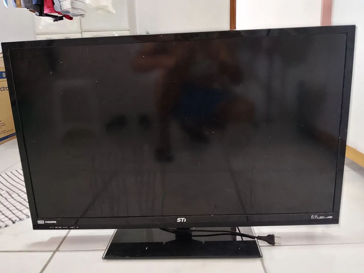 TV LCD SEMP TOSHIBA 40" COM DEFEITO  - Foto 2