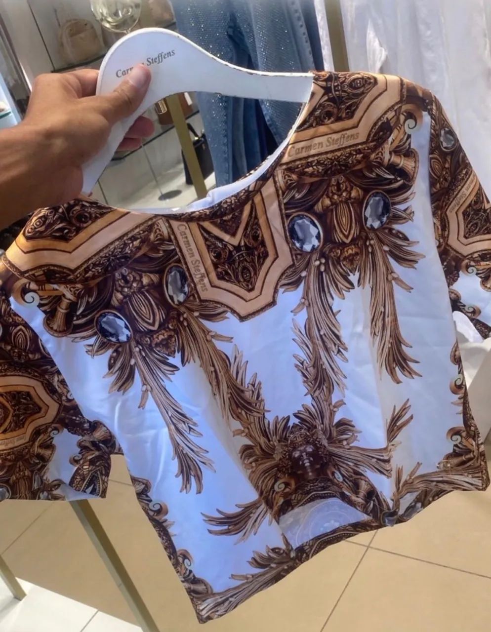 Linda blusa cropped Carmen Steffens G