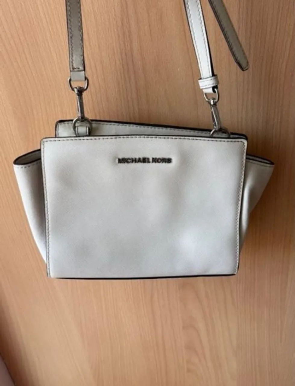 Bolsa Michael Kors Mini Selma off white