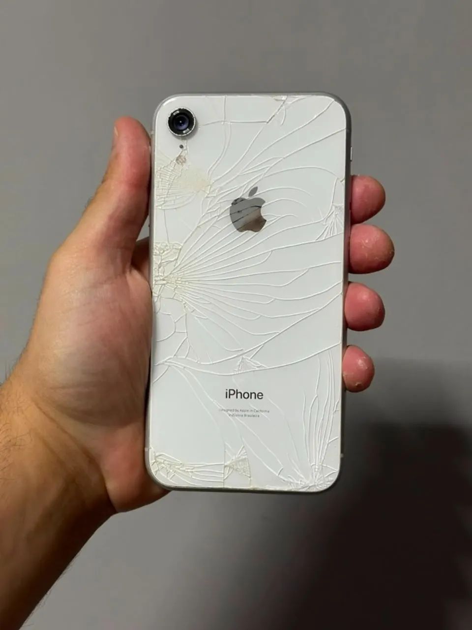 iPhone XR 128gb BRANCO + 1 capinha - Foto 4