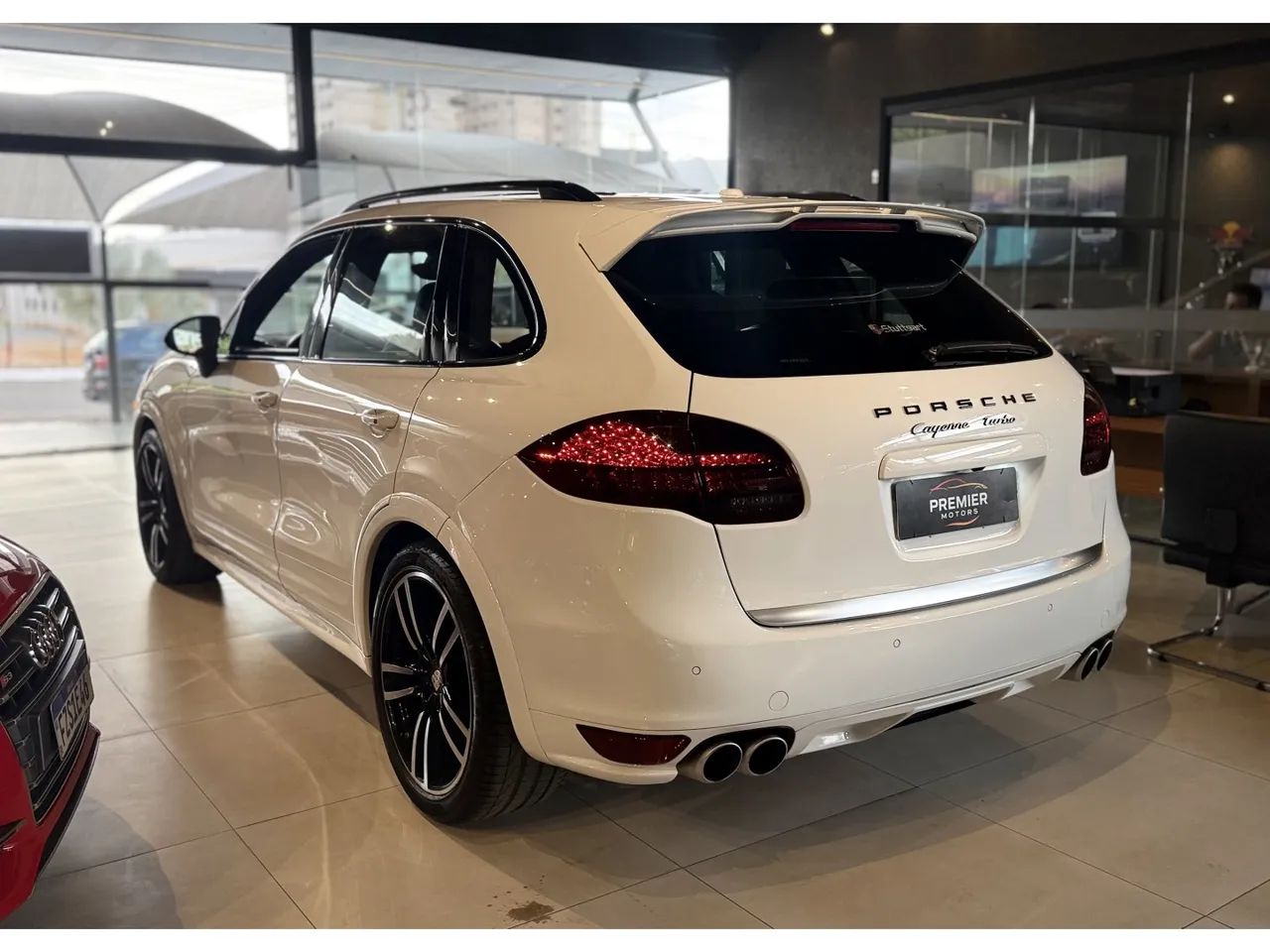 Porsche Cayenne 2013 - Foto 5