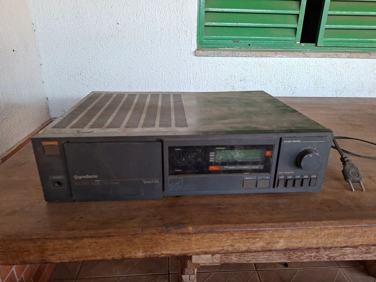 Receiver Vintage Gradiente Spect 65 BK - Funcionando (Para Revisão / Restauro) - Foto 2