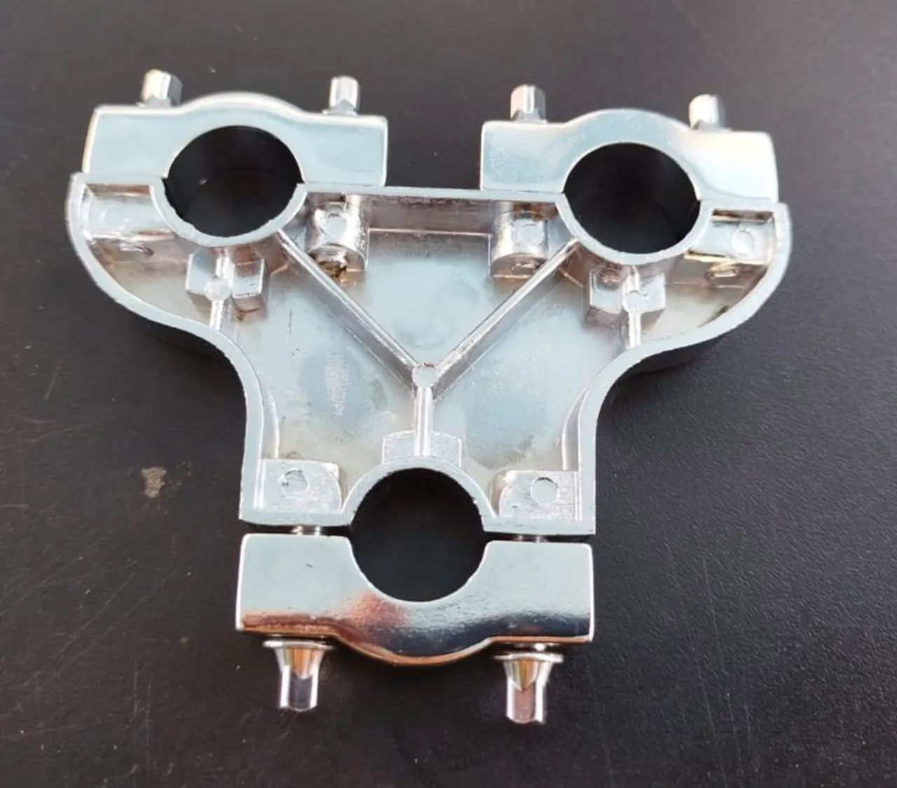 Clamp triplo de Tom Holder ou Extensor de Pratos.  - Foto 3
