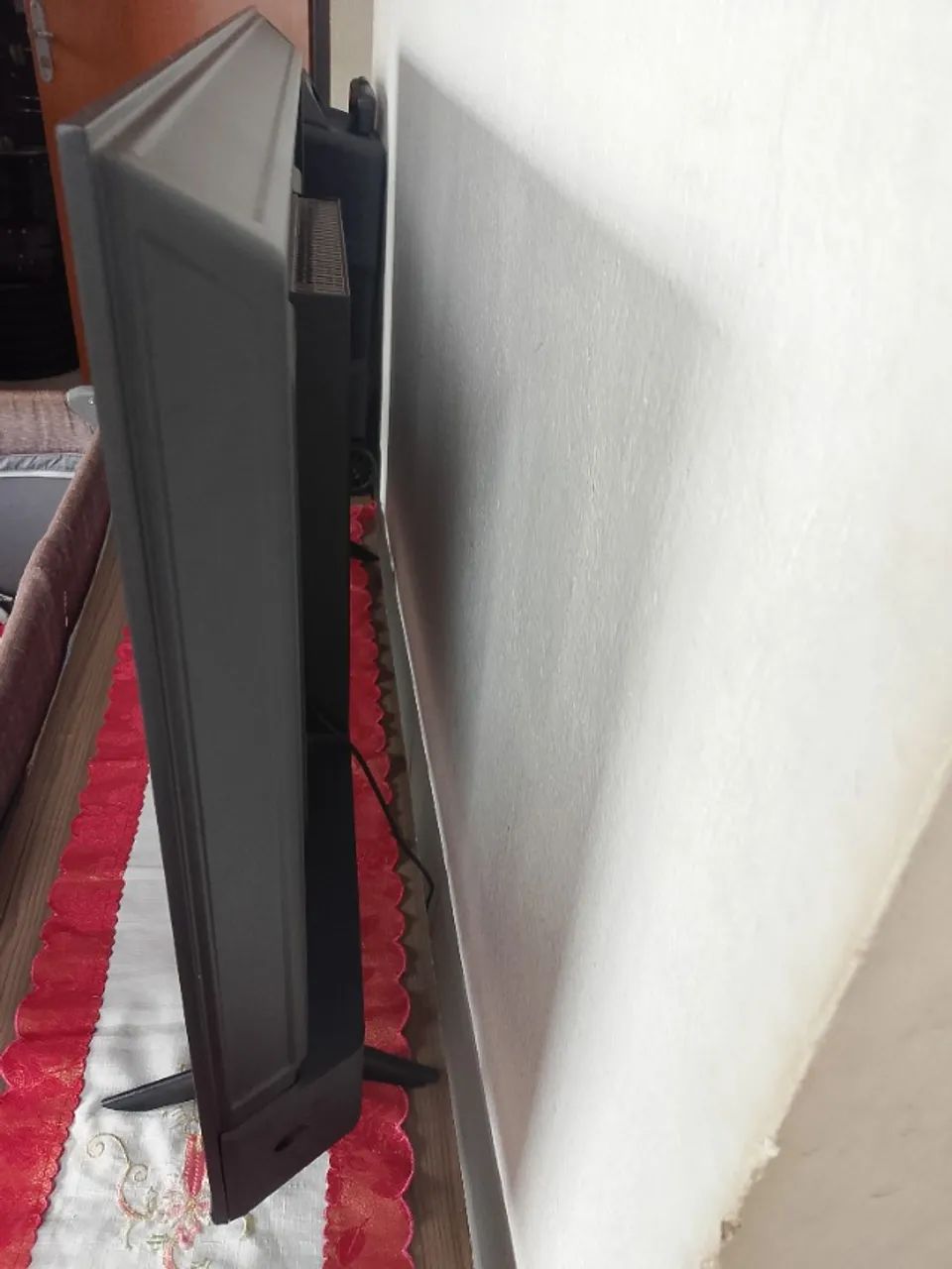 Desapego de uma tv nova 43 polegadas 