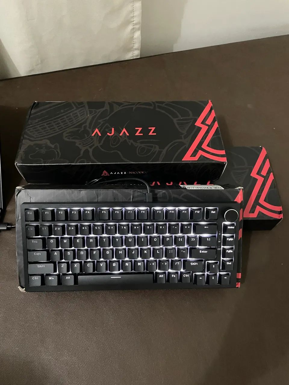 TECLADO MECÂNICO AJAZZ AK820 - PERFORMANCE GAMER E DESIGN COMPACTO - Foto 4