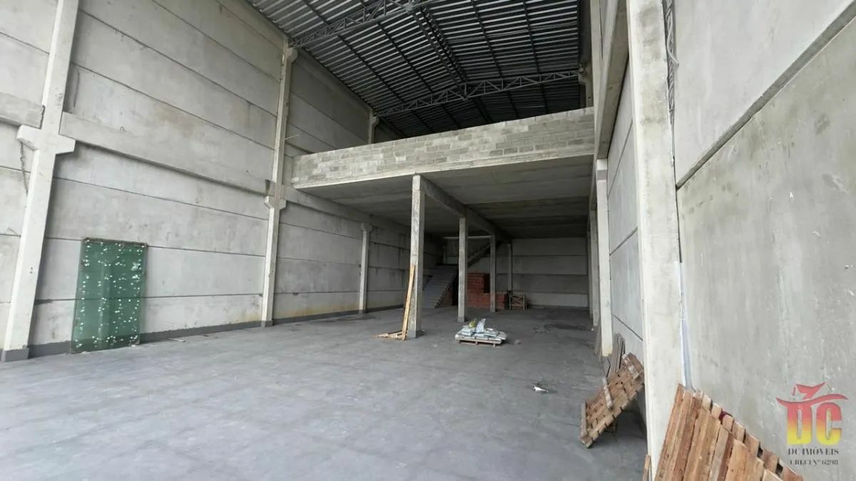 Excelente sala comercial frente Avenida Eugenio Krause - Foto 5