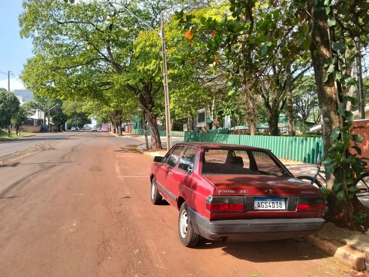Volkswagen Voyage VOYAGE L/LS/Plus/GLS/S/Sport/Super L.Ang 1988