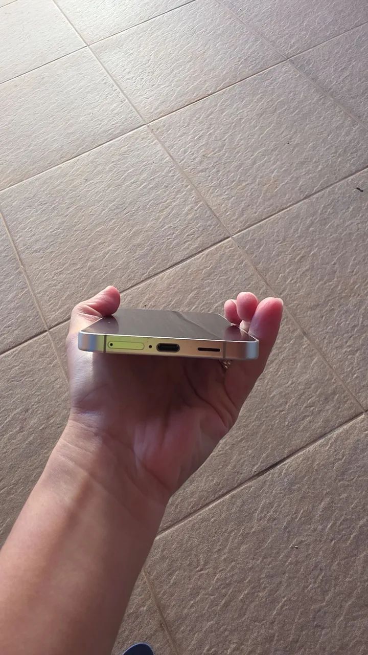 Celular Samsung galaxy S24 + 256GB Prata - Foto 5