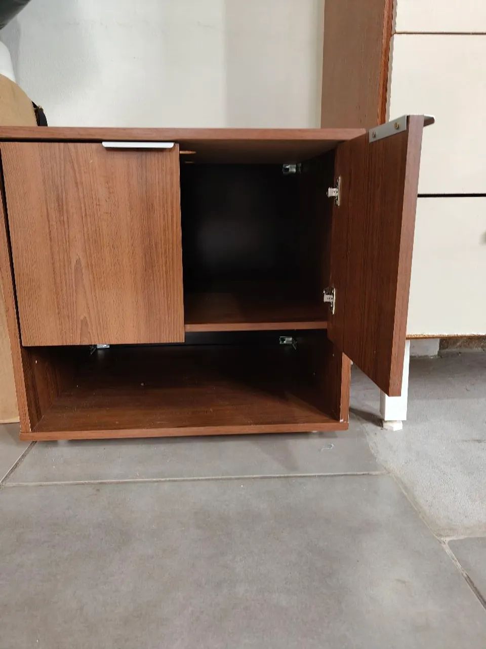 Mesa de Cabeceira / Armário Multiuso - Ótimo Estado65570167776515121