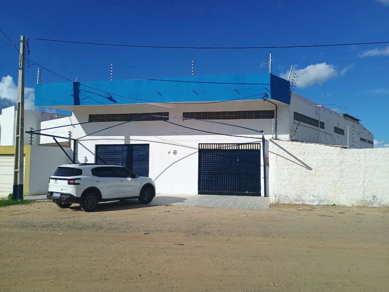 GALPÃO COMERCIAL COM GARAGEM - Foto 3