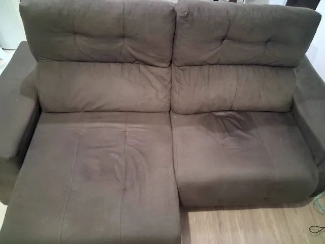 Sofá retrátil usado