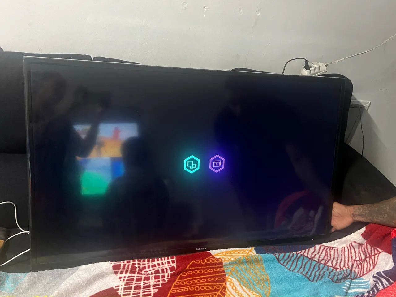 Samsung Smart TV 46 inches491789812059361281