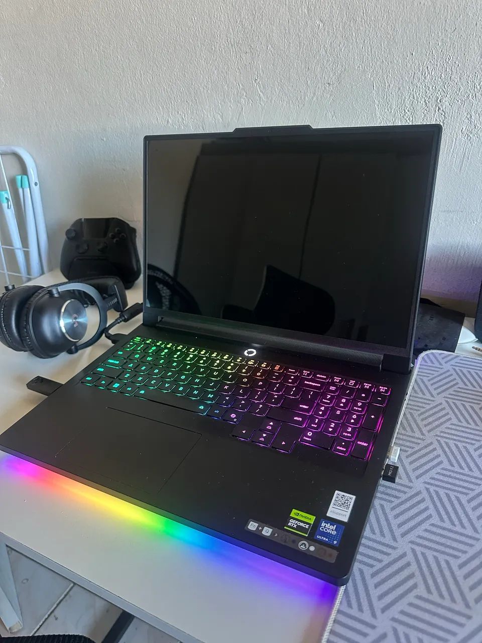 Notebook Legion Pro 7i RTX 5080 - Foto 2