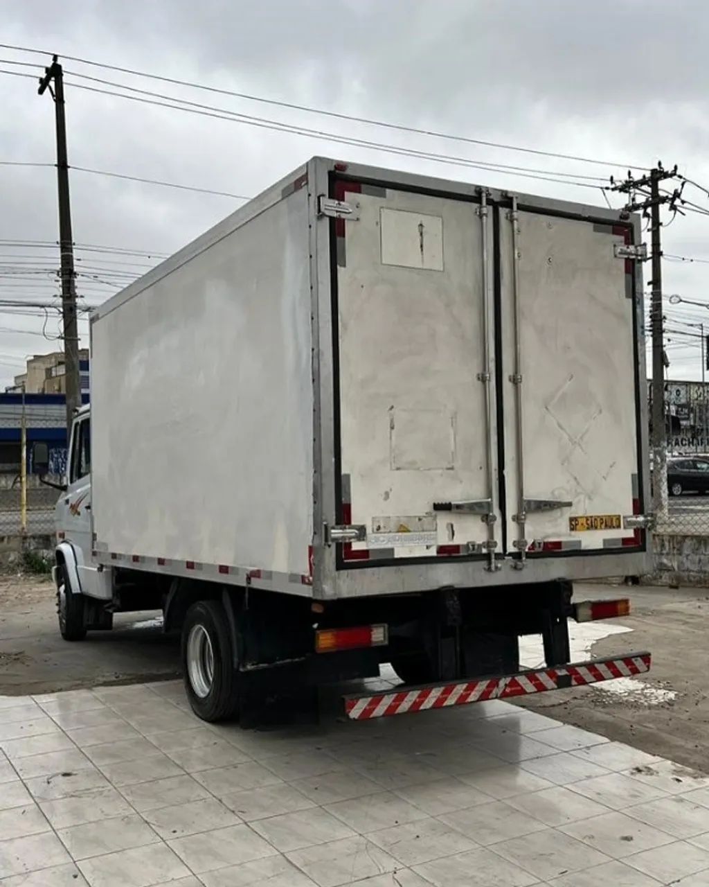 MB 710 Plus 4x2 Bau - Foto 3