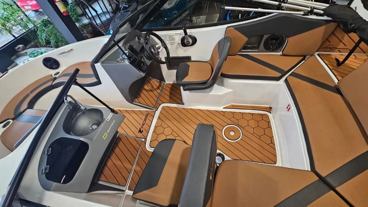  Lancha Ross Mariner 190 Pro Série  Impecável  - Foto 6