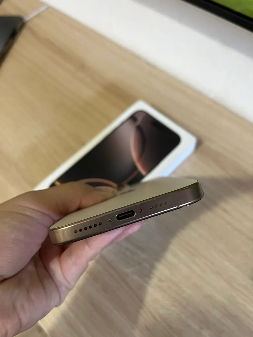 iPhone 16 pro max 256 gb  - Foto 5