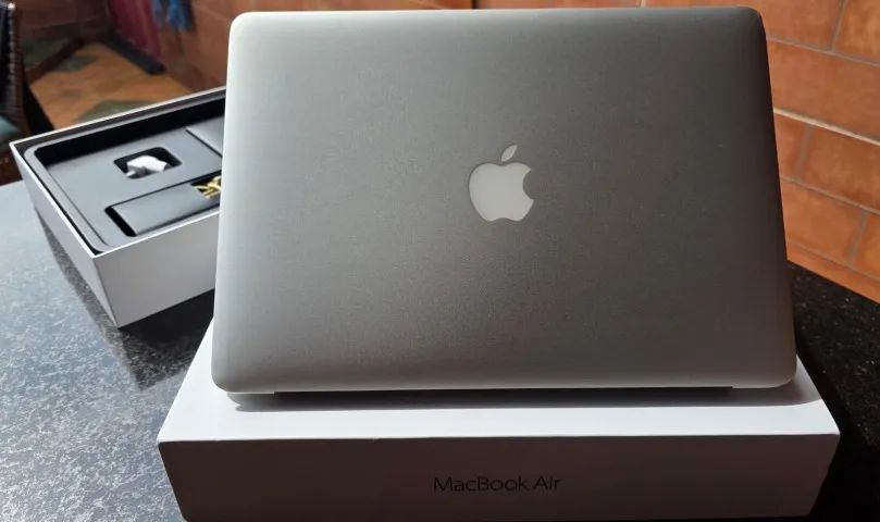 MacBook Air 2017 - Caixa e carregador original - Foto 4