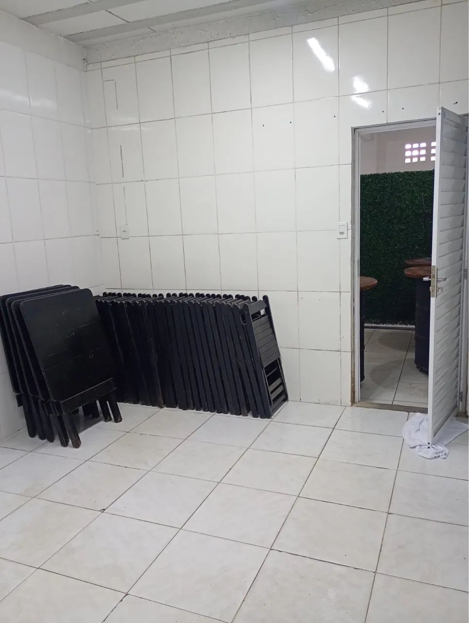 Ponto Comercial à Venda com Estrutura Completa - Foto 5