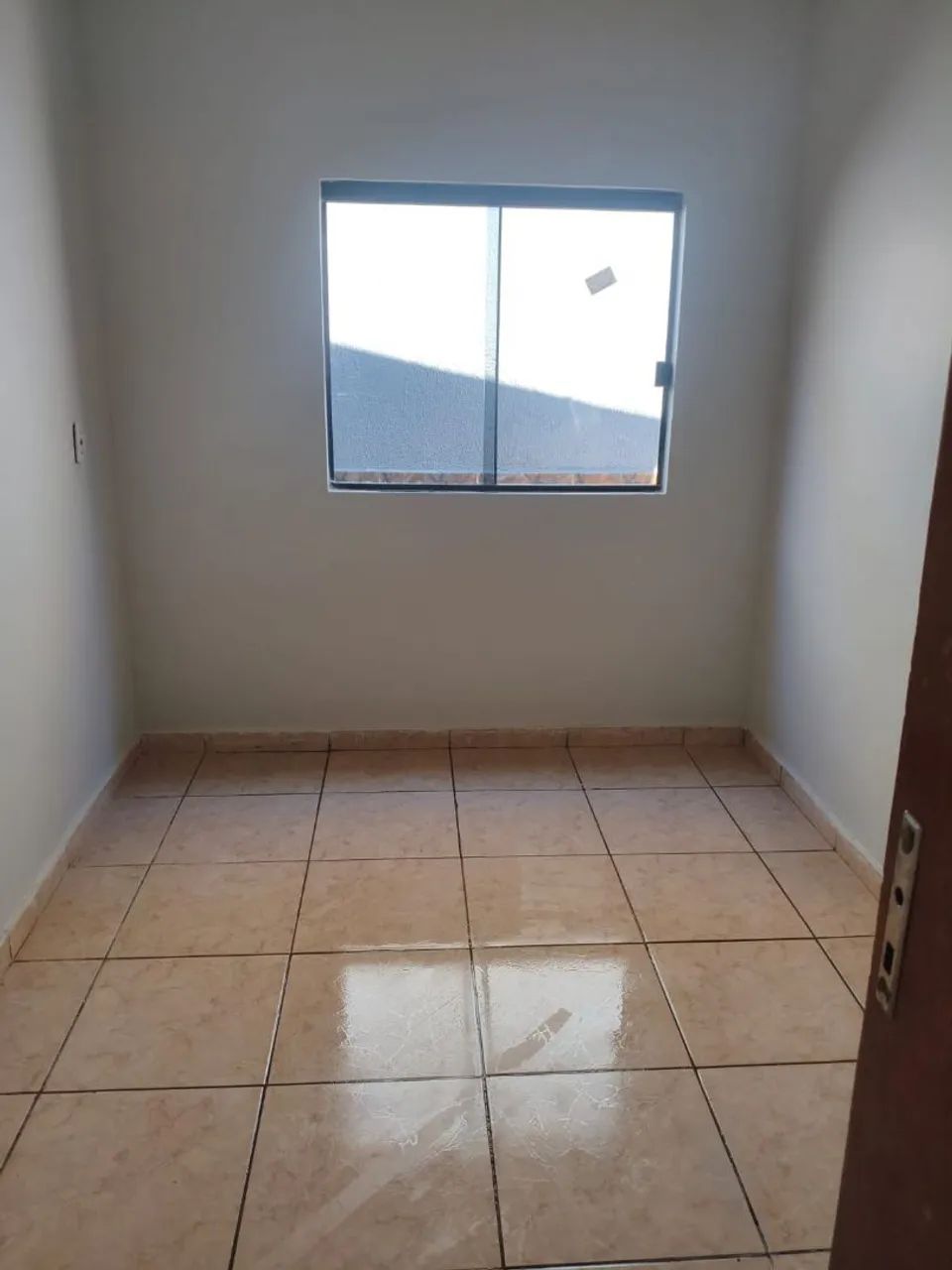 Vendo casa qnr2 três quartos 180 mil * - Foto 3