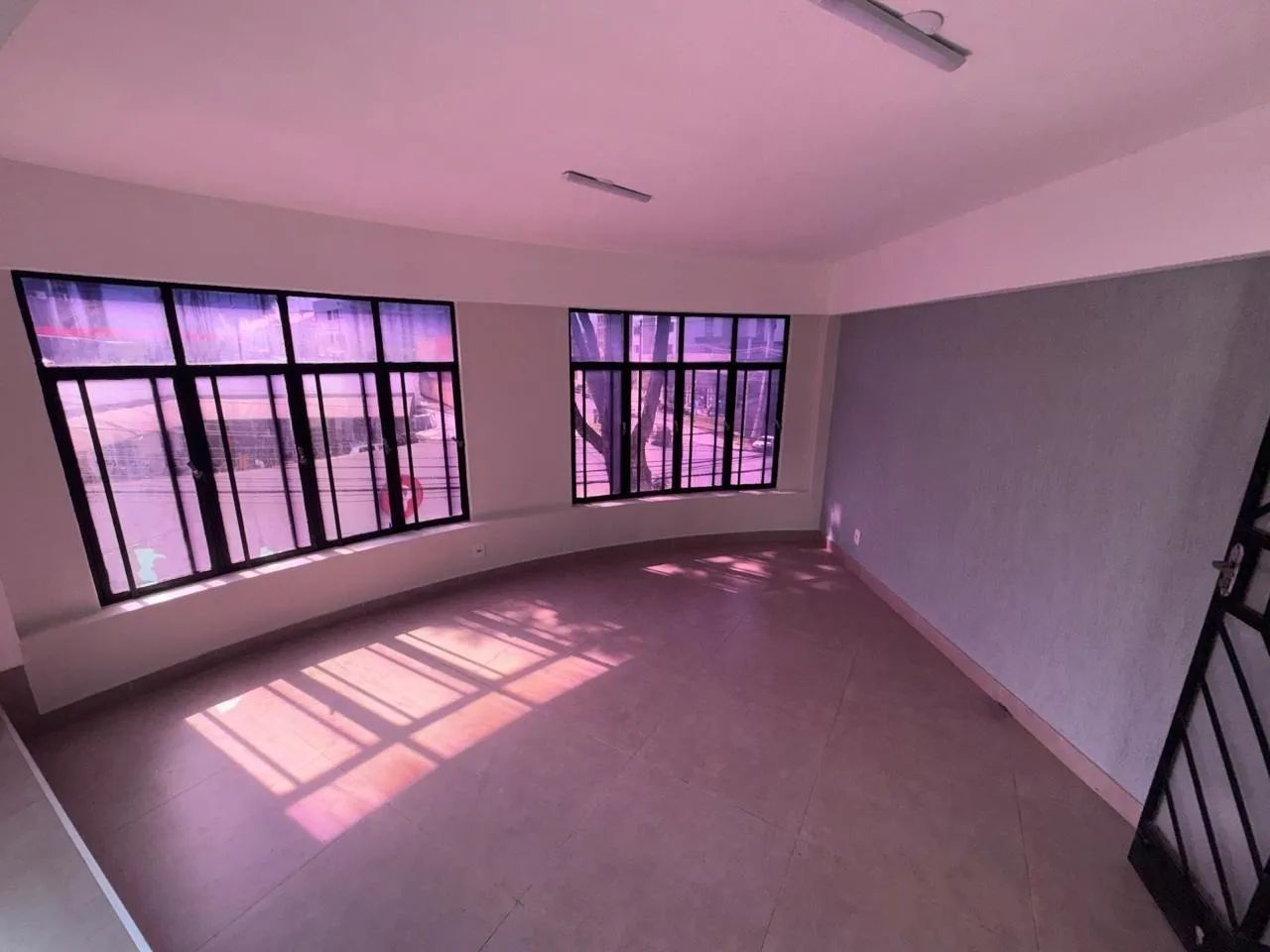 Sala comercial a venda no bairro Planalto - Foto 2