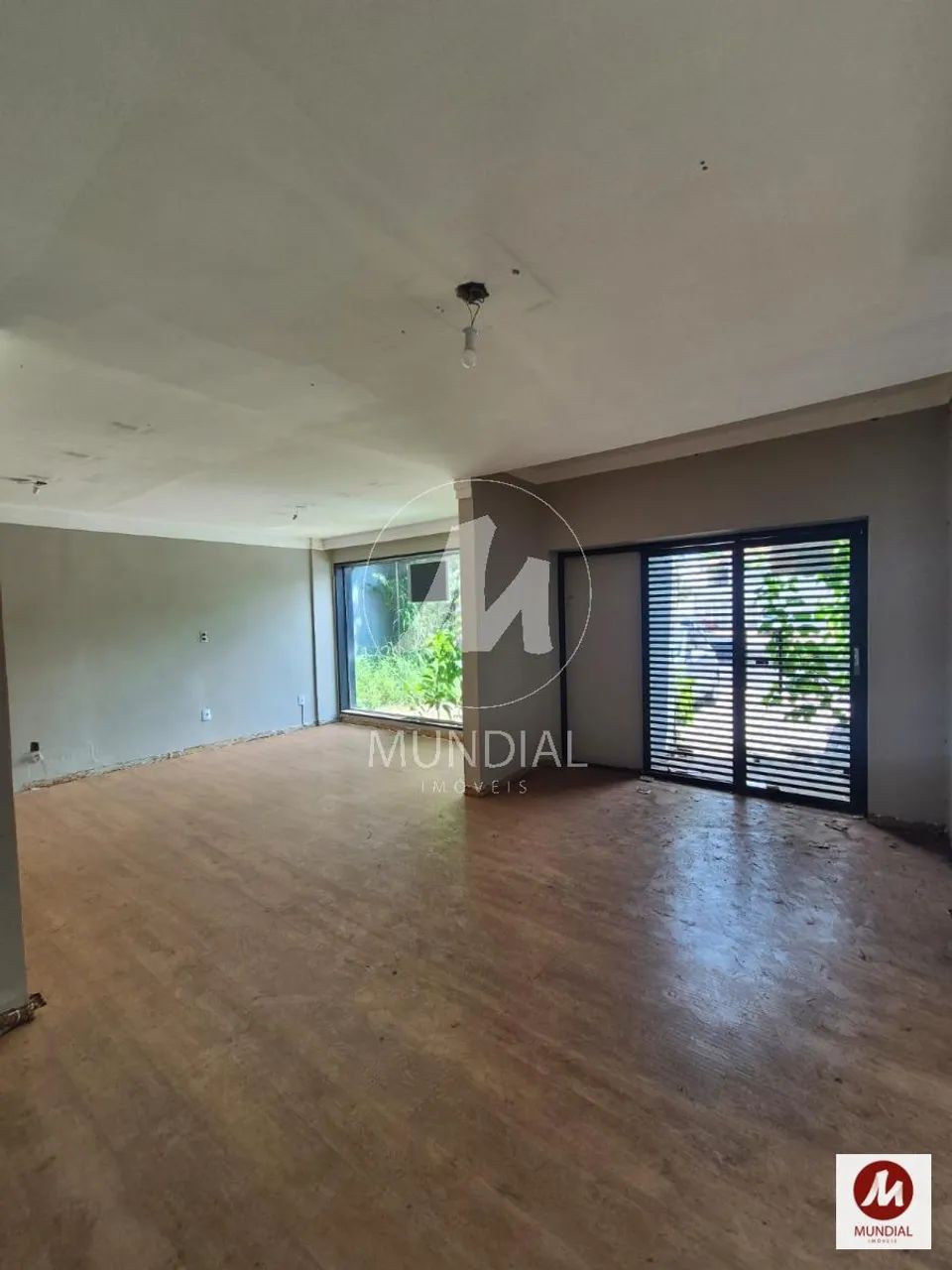 Salão/Galpão à venda com 3 dormitórios no bairro CENTRO - Foto 2