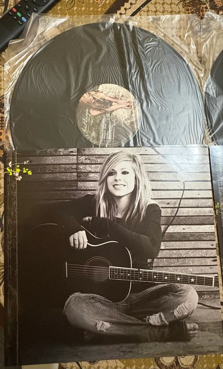 Avril Lavigne Vinil Goodbye Lullaby Vinil Expanded Edition - CDs